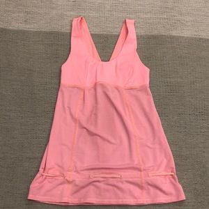 Lululemon tank